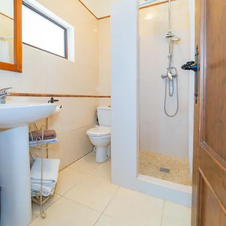 Guest house Cubo's La Cimada 1 Bed&breakfast