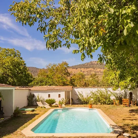 Cubo's La Cimada 1 Bed&breakfast